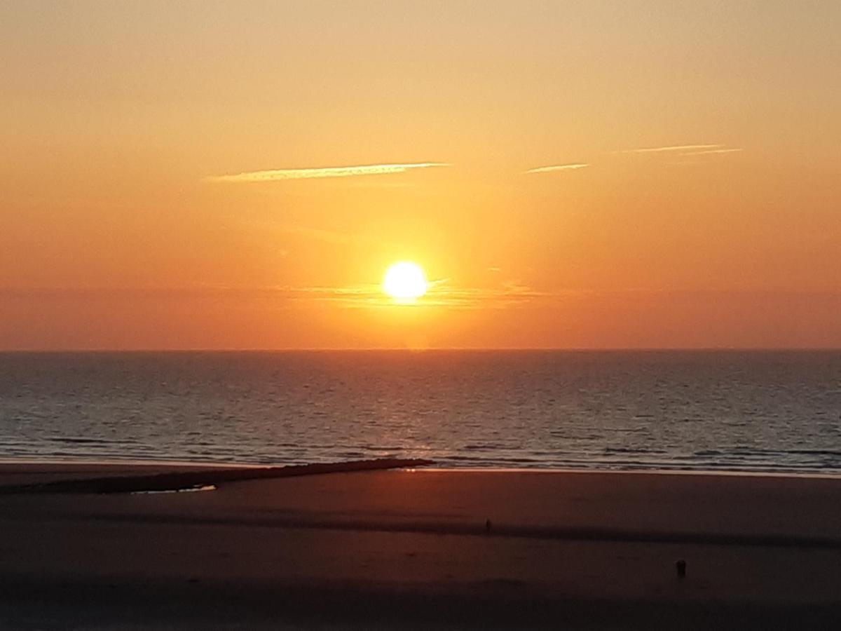 Nieuwpoort Marjolaine Prachtig Zeezicht - 4De Verdiep -Op De Dijk 5Pers 외부 사진